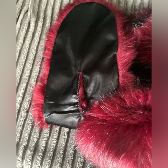 Vintage Ann Taylor Loft Burgundy Strapless Dress,  Faux Fur Stole &Heart Glasses - Picture 10 of 16